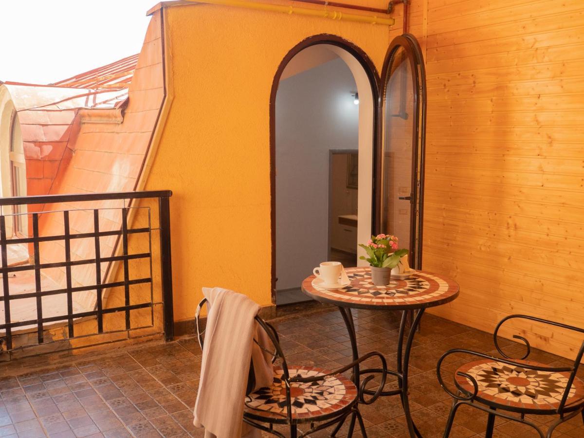 One Love Terrace Apartment ブカレスト エクステリア 写真
