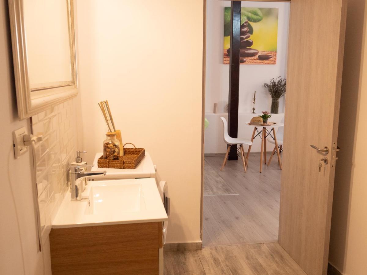 One Love Terrace Apartment ブカレスト エクステリア 写真